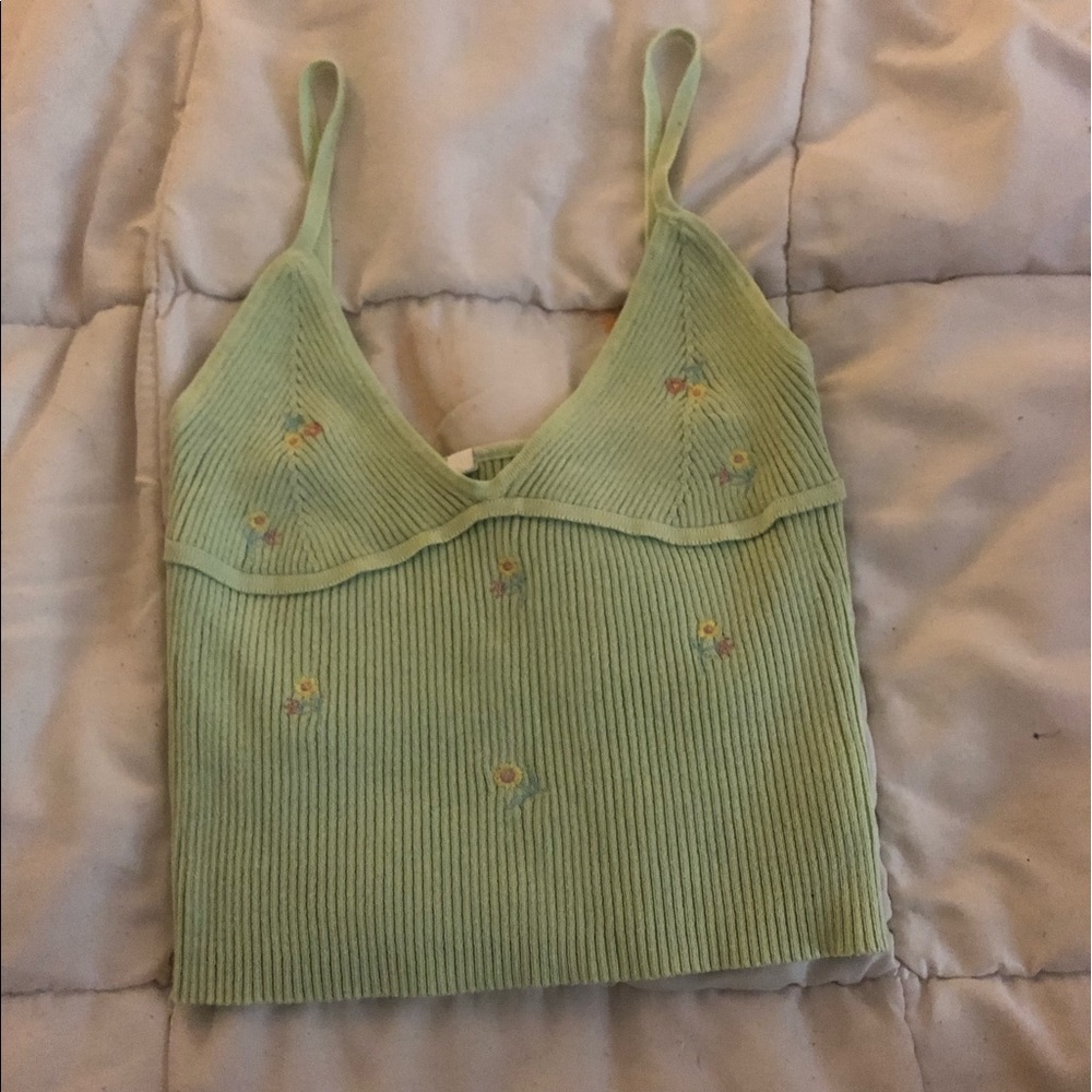PASTEL GREEN FLORAL EMBROIDERED TANK